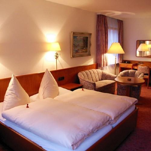Hotel Buck Bad Urach Eksteriør bilde